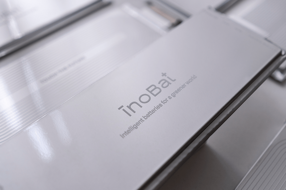 ElectriveGlobal's tweet image. #InoBat announces the official start of production for its battery cells in Slovakia. The company has produced its first cells on a pilot line in Voderady. It also wants to set up large-scale production with Gotion High Tech in Slovakia. ow.ly/gkKG50SfmZw