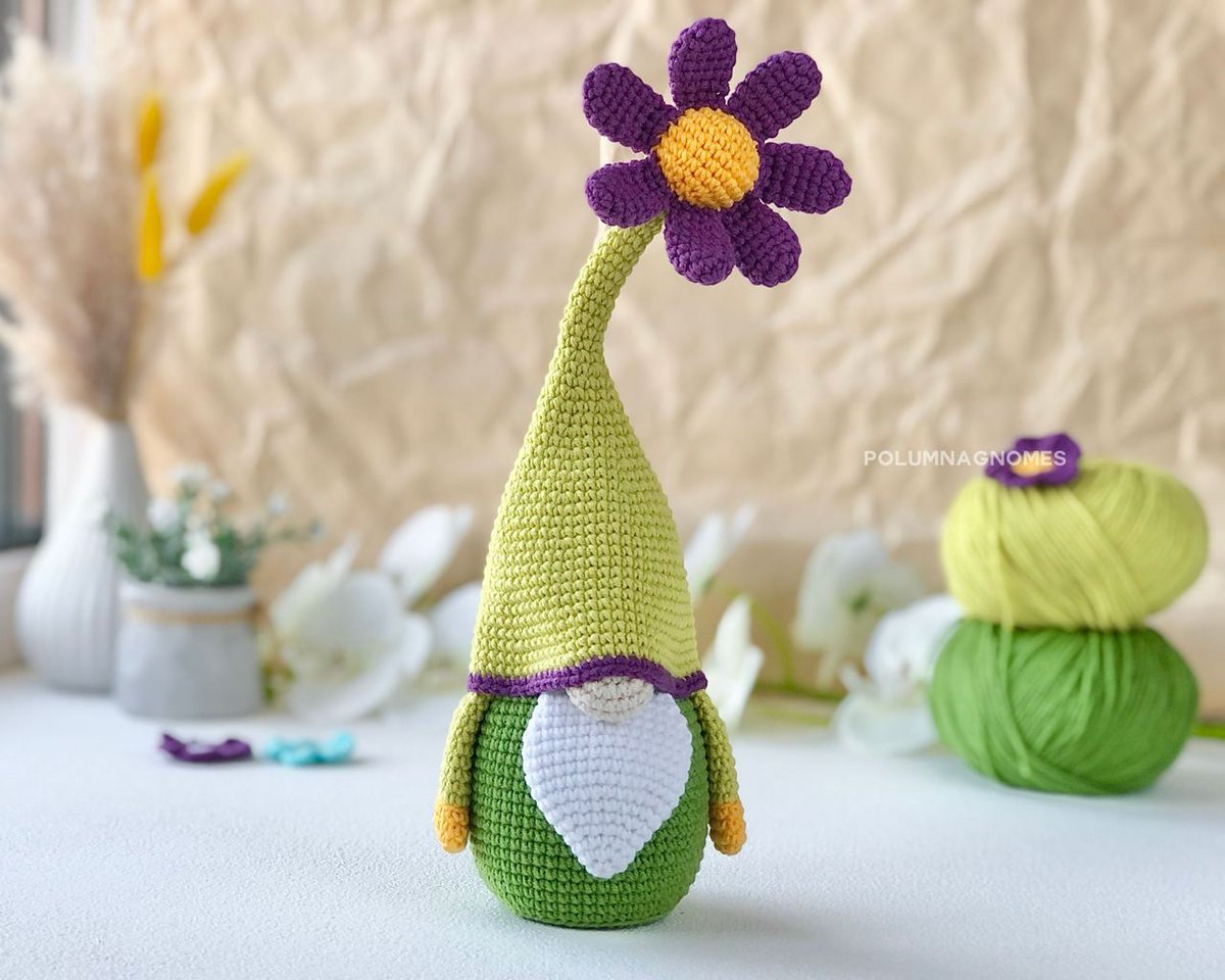 please look at this summer vibe gnomes.
#earlybiz #craftbizparty #gnomes #polumnagnomes
Made by PolumnaGnomes