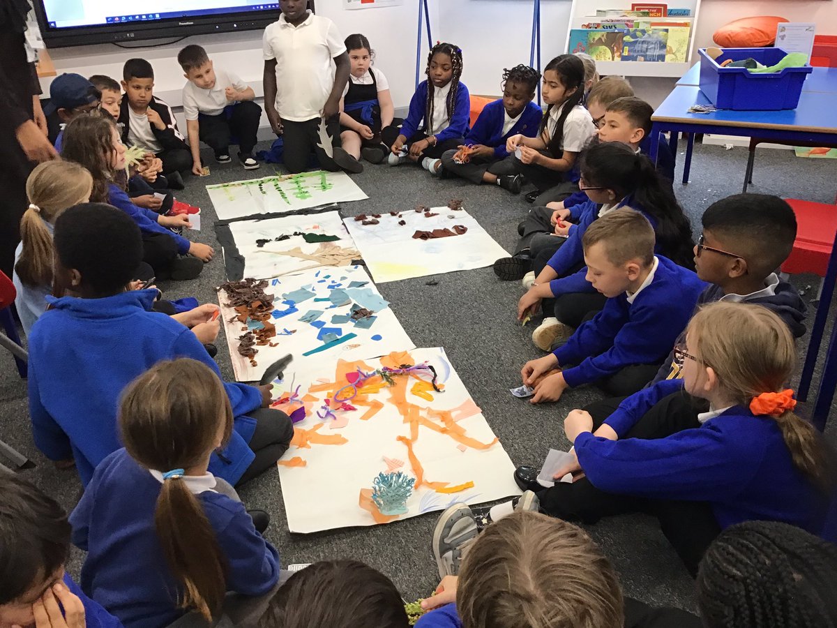 Fosse_TMET's tweet photo. Year 2 have continued their learning of ocean habitats by adding the animals that live in each place. The knowledge they shared about the animals hand their habitats has been amazing! #fmscience #fmgeography #curiouscrocodiles https://t.co/avqcwT8uAM