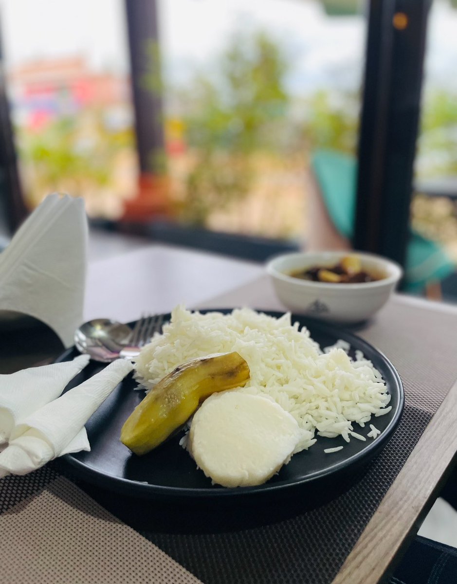 CheatMealsCafe's tweet photo. This 😋 and more you find at #CheatMealsCafe https://t.co/YGnXoH428j
