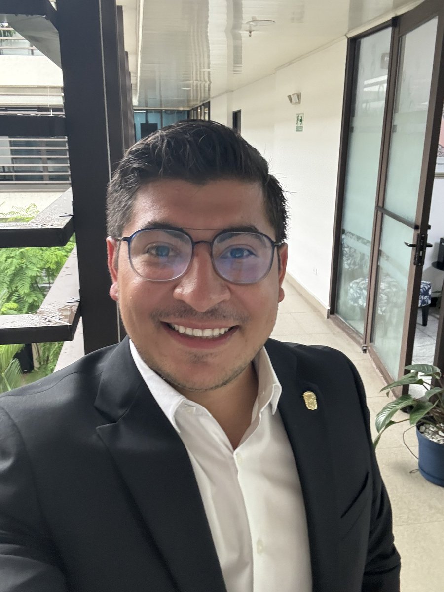 jorgeibloise tweet picture
