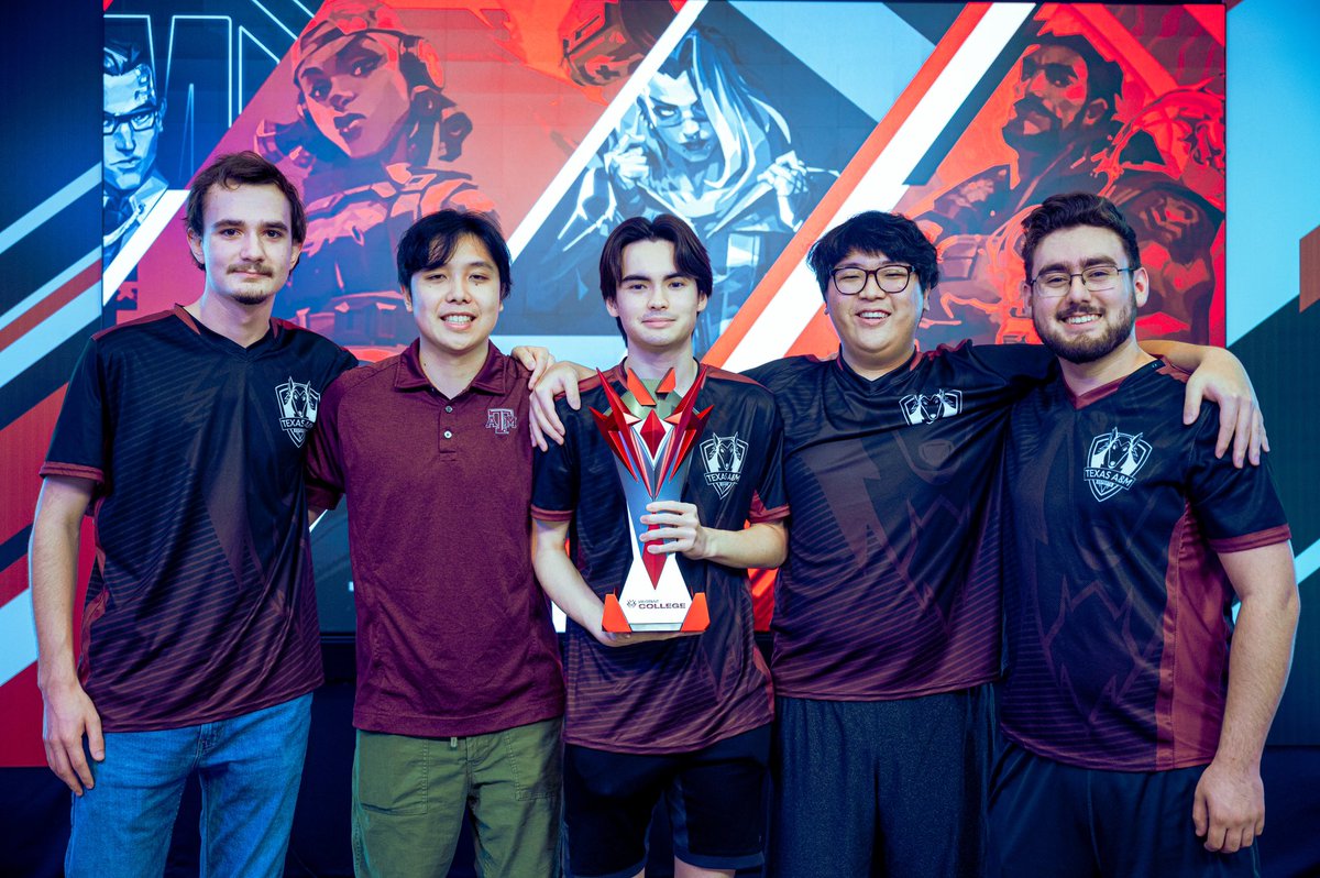Here are the new <a href="/RSAAOfficial/">Riot Scholastic Association of America</a> kings in North America! 👑🇺🇸🇨🇦

🏆#CLOL: <a href="/SLU_Esports/">SLU Esports</a>, from <a href="/SLU_Official/">Saint Louis University</a>. 
🏆#CVAL: <a href="/TAMUEsports/">Texas A&M Esports👍🎮</a>, from <a href="/TAMU/">Texas A&M University</a>.  

📌 The 2024 CLOL &amp; CVAL Championships Grand Final took place at <a href="/BoiseState/">Boise State University</a> (Boise, ID). 

Congrats to all the champions! 🥳🎓