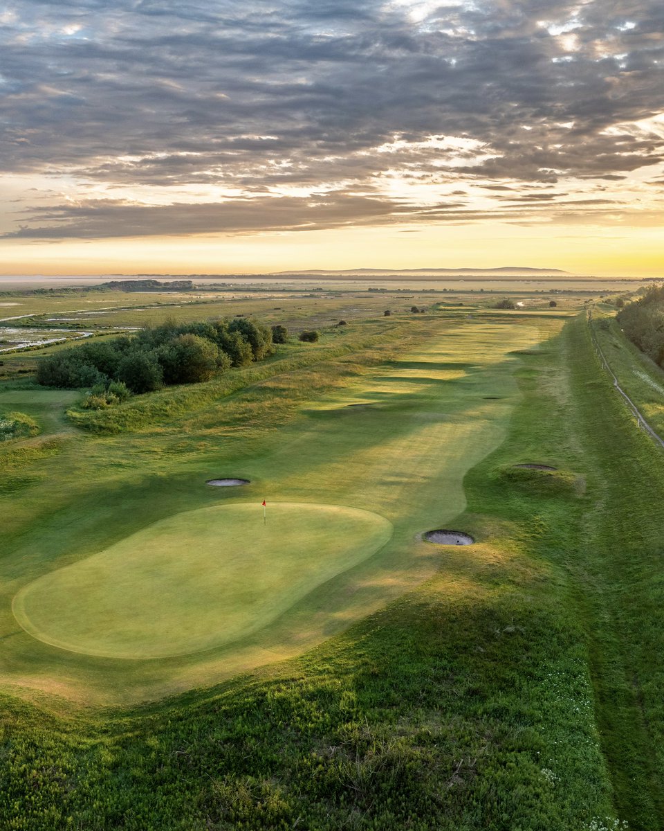 As Stroke Index #1 our 6th hole provides a stern links test with the prevailing wind off the Irish Sea adding to the natural challenge..

#HeskethGC #linksgolf #golfcourses #golfing #hesketh #southport
#golfcoursearchitecture #golfcourses #golfcoursephotography #golfcourse