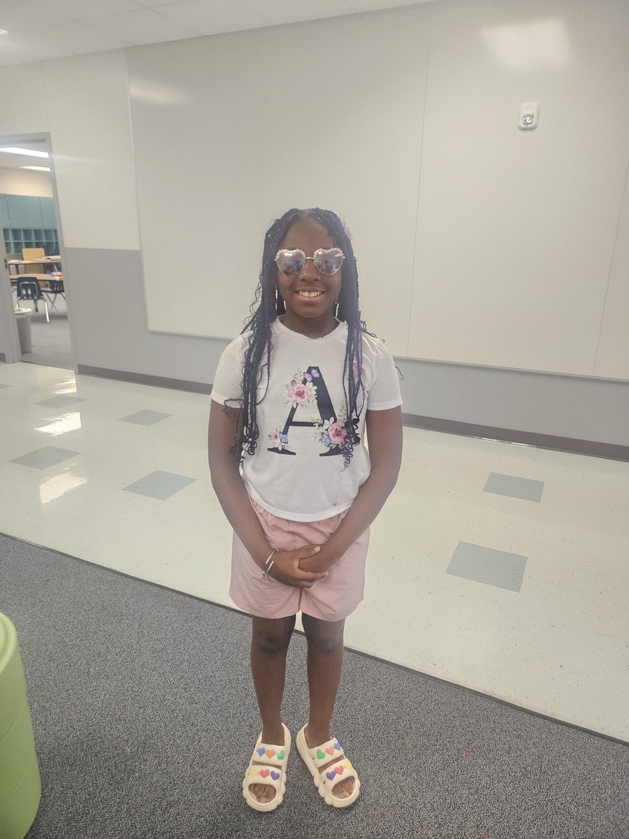 LaTonda Cherry (@latondacherry) on Twitter photo Our future is so bright, we need shades!! #summerschool #surfingintolearning <a href="/CFBISD/">Carrollton-Farmers Branch ISD</a> <a href="/susanmachayo/">Susan Machayo</a> <a href="/kimmieholcomb/">Kim Holcomb</a> <a href="/TeamRiverchase/">Spark STEM Academy at Riverchase Elementary</a> Our future is so bright, we need shades!! #summerschool #surfingintolearning <a href="/CFBISD/">Carrollton-Farmers Branch ISD</a> <a href="/susanmachayo/">Susan Machayo</a> <a href="/kimmieholcomb/">Kim Holcomb</a> <a href="/TeamRiverchase/">Spark STEM Academy at Riverchase Elementary</a>