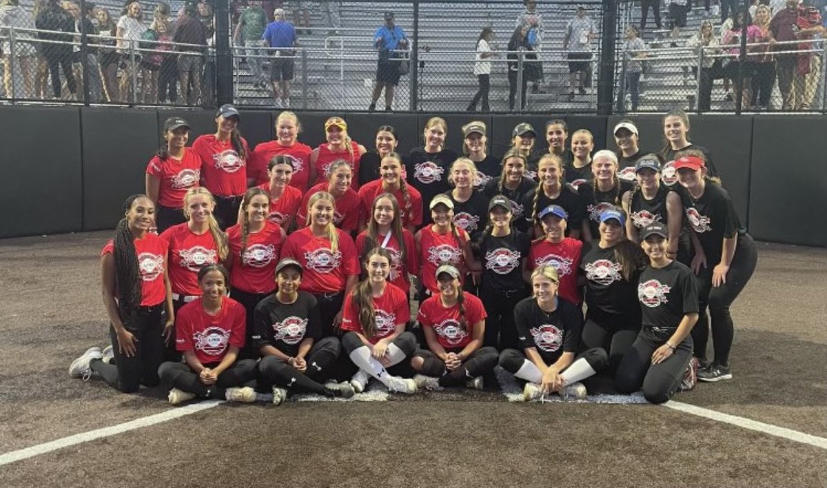 FTHSsoftball's tweet image. Such a well deserved honor for our senior, @AshleyViesta87, to be selected to play in the @NJPrideGold Super 36 🌟 All Star game 👏 💙🫶🏼 We are so proud of you!! @TownshipScores @fthsPatPress