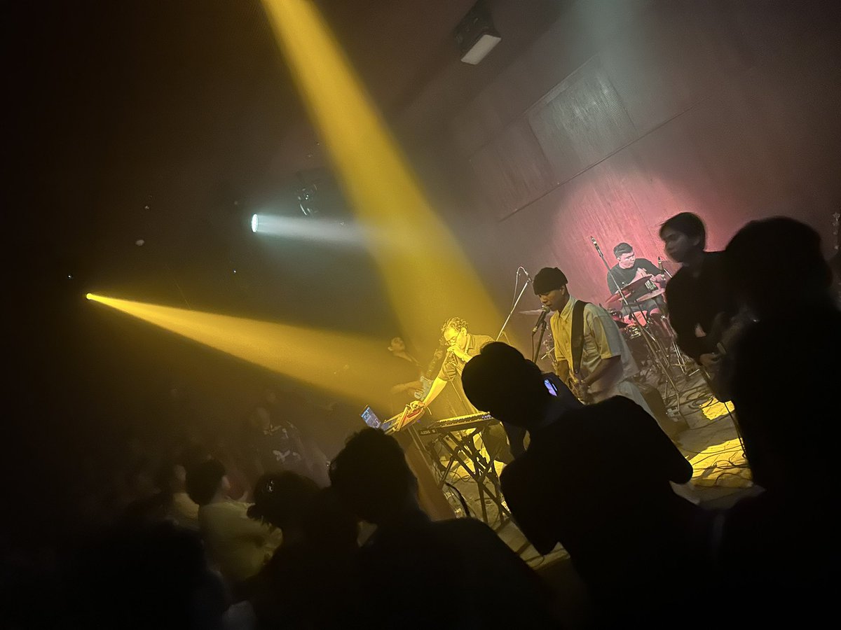 Valensia tweet media