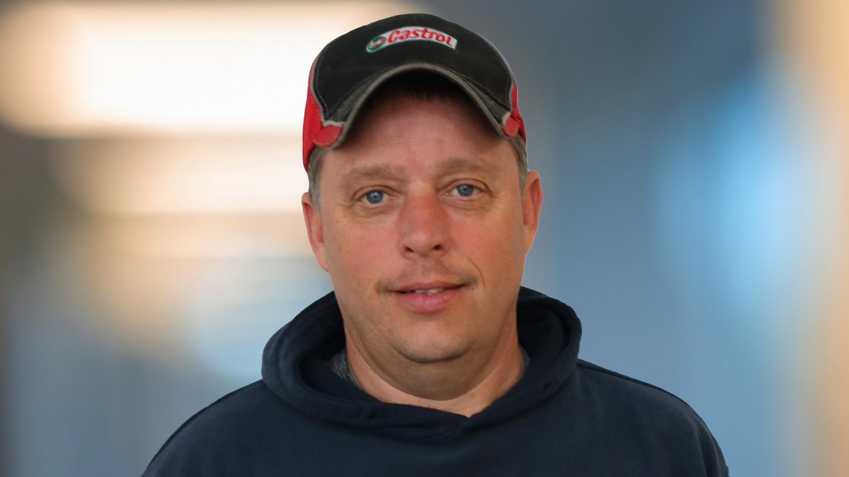 ODOT_EastCenOH's tweet image. Our ODOT family is mourning the loss of Marvin "Marty" Crane.
transportation.ohio.gov/about-us/news/…