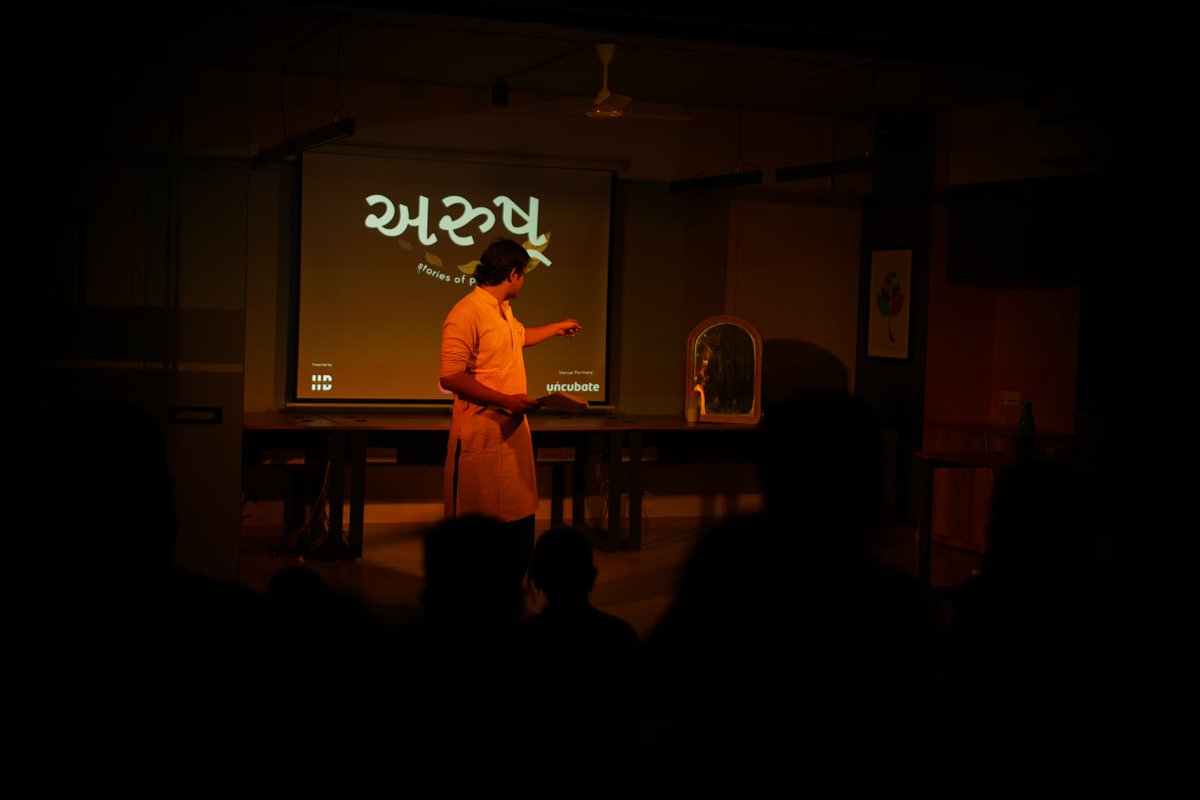 uncubate's tweet photo. Last Saturday, June 8th, we, at Uncubate, hosted an unforgettable storytelling event, Arush, with the incredible Harsh Dharaiya.

#Storytelling #ArtOfStorytelling #EmotionalJourney #KeepingArtAlive #CommunityEvents #Uncubate #Cowork #Coworking #Coworker #Coworkingspace https://t.co/3wv3NkMfCq