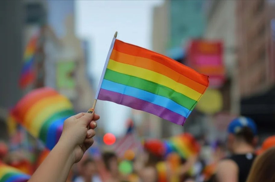 Happy #pridemonth from PAR Systems! For this year’s pride celebration we’re having a LGBTQ+ owned food truck on-site, one of our employees is giving a talk on the topic, and we’re participating in a collaborative volunteer activity.
