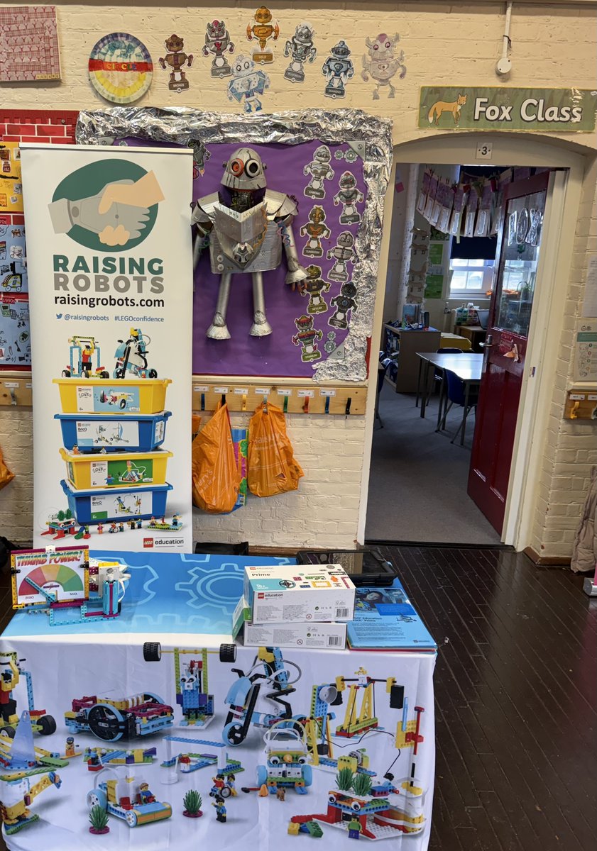 raisingrobots's tweet image. The robots are here!🤖Awesome to be at Staples Primary School @EppingTrust #EdTech Expo to deliver a hands-on #STEAM workshop with @LEGO_Education resources, exploring the power of #physicalcomputing! 🙌Discover more here: raisingrobots.com ⬅️

#LEGOconfidence #STEM #Coding…
