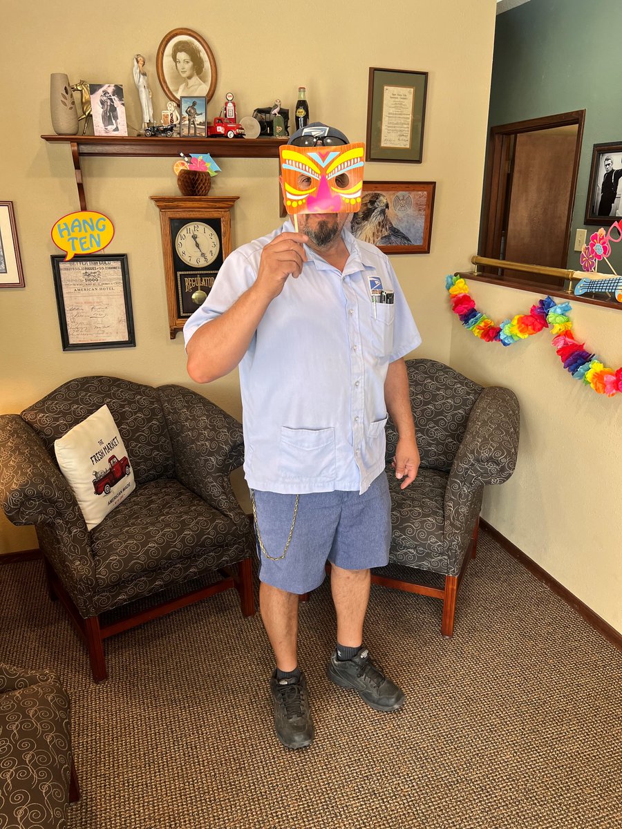 RalphFarm's tweet photo. Having some fun this past Aloha Friday. Make sure to stop by our office this upcoming Friday for some pineapple frozen whip. 🍍🍦 https://t.co/pzIVipFHgL