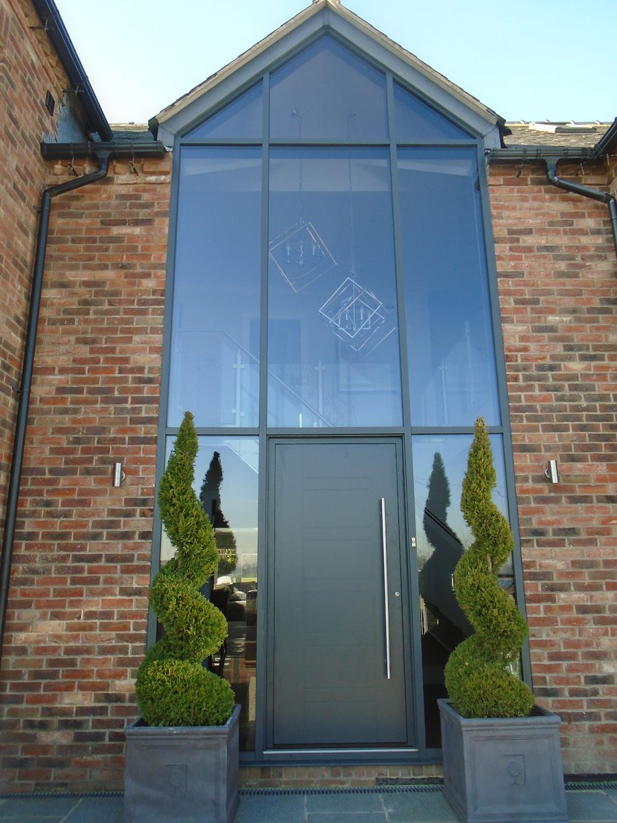 Clearviewdoors's tweet image. We believe an entrance should be as individual as you are. You'll be sure to find the perfect fit for your home.

✔️10 year guarantee
✔️Market leading thermal properties 
✔️Wide range of colours available

clearviewdoors.co.uk/entrance-doors/

#clearview #clearviewDoors #EntranceDoors