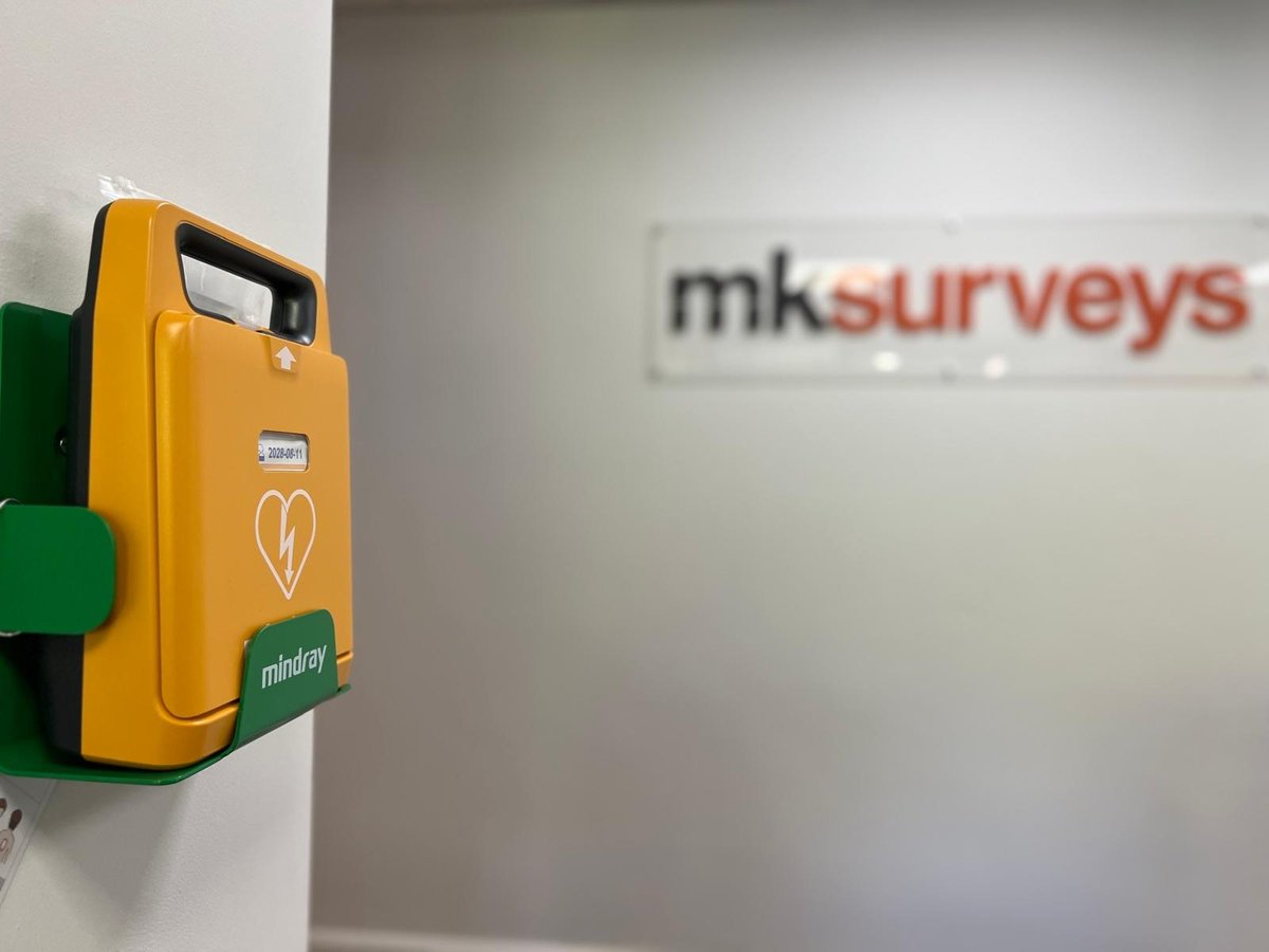 mksurveys's tweet image. Here at @mksurveys, we have recently invested in a defibrillator at our HQ in Milton Keynes, which is located in our reception area. Installing a defibrillator can more than double the chances of saving someone’s life if they’ve had a cardiac arrest,which is why it&apos;s so important