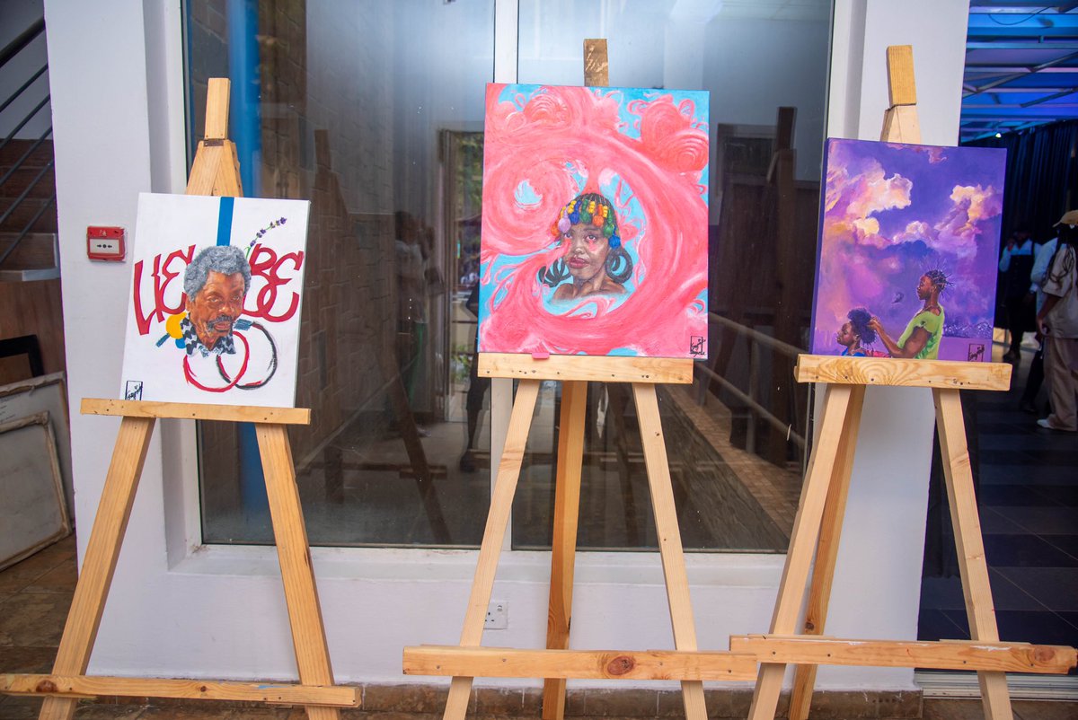 LagosFringe's tweet photo. Ikepo used her platform not just to showcase her talent but to inspire change and advocate for a gender-equal society, making her exhibition both visually stunning and socially impactful. 🌍💪🏾

Your project could be the next highlight at #lagosfringe2024 https://t.co/fRSHZHoVfg