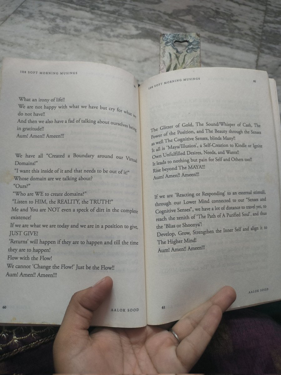 aalok287's tweet photo. Reader of #108softmorningmusings - shared this picture and her experience with Mr. @aaloksood 

She mentioned -"Every page of the book makes me realise how beautiful the creation of the lord is!! This book has added a charm into my life. I am always grateful. Thank you Sir!! https://t.co/yQGMg4cyKh
