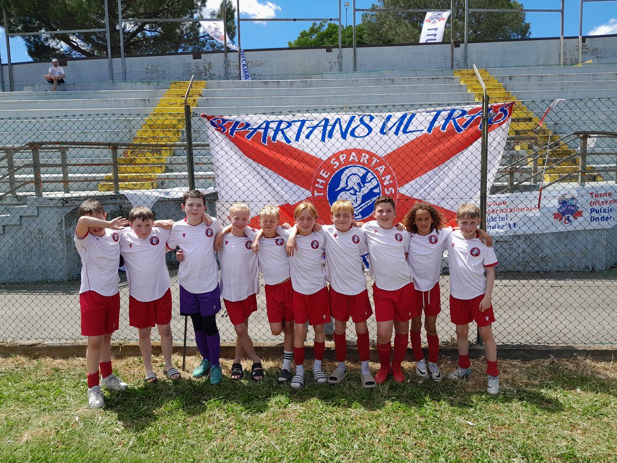 Spartans2013s's tweet photo. We are looking for players at all levels to join our already talented @Spartans2013s team as we prepare for 9s &amp; 11s. Great facilities and  development Pathway. Email spartans2013coaches@gmail.com if your child is looking for a new challenge.

#grassrootsfootball #youthfootball https://t.co/jfbrmDJRS9