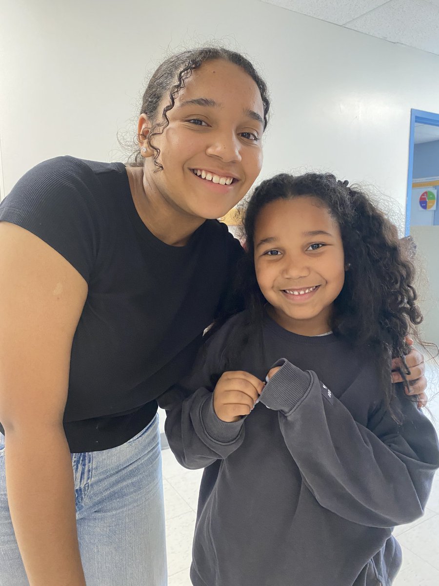 Susan Goslin (@ms_goslin) on Twitter photo We love having siblings at school who check on us during the day ❤️ <a href="/StGregoryOCSB/">St. Gregory School</a> We love having siblings at school who check on us during the day ❤️ <a href="/StGregoryOCSB/">St. Gregory School</a>
