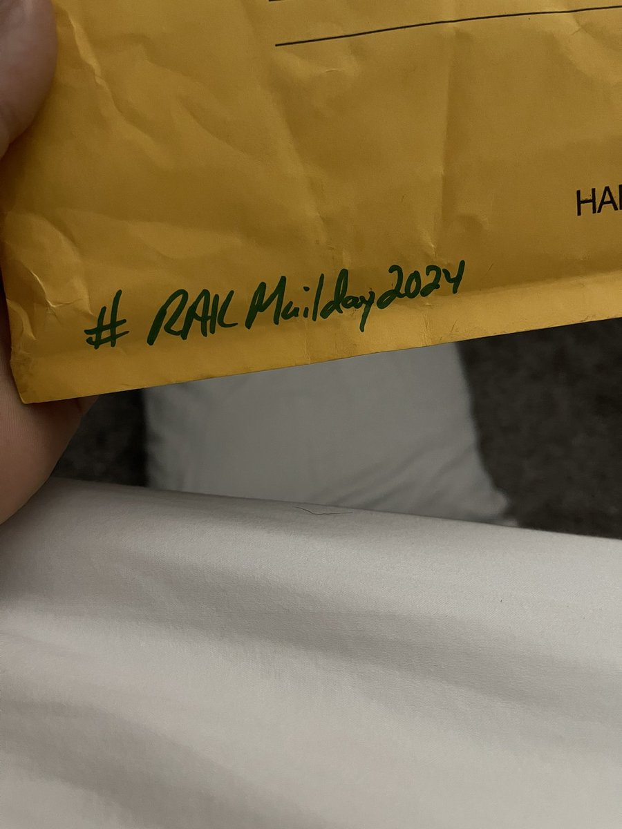 CJaskowski's tweet photo. Derek my guy!!! Rough day at work!! Had to open this when i got home today :) Well you made my babies day happier, and mine as well :) TY a ton my friend. #meatbrothers https://t.co/7CdxztUE1c