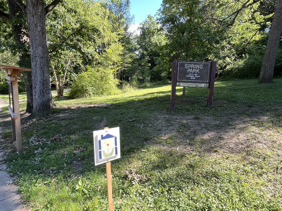 WDCGardener's tweet photo. Spring park in #Takomaparkmd used to be a drinking source for fresh water. Now it’s a popular community park and lovely water garden thanks in part to @friendsofsligocreek #gardendc #dmv #publicgarden #naturalspring @montgomeryparks https://t.co/QUEgDs9grw