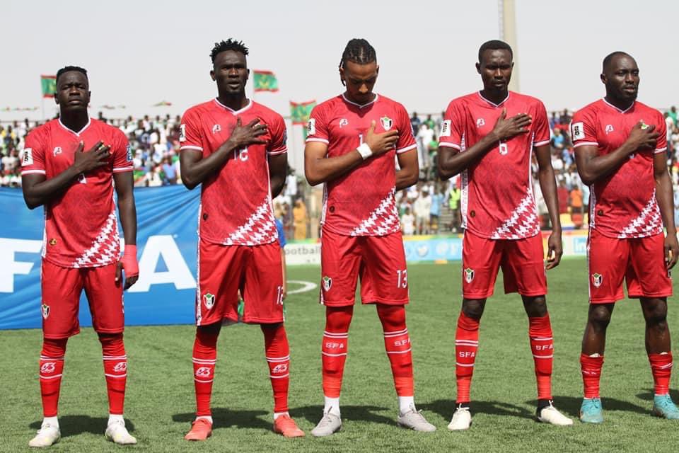 نحن نعيشُ حلماً، فليكن حقيقة بإذن الله، نحن الآن في الصدارة والقادم أجمل 🔝♥️
شكرا للاعبين شكرا للمدرب 🤍
الحمدلله 🤲🏽

فلتدم أنت أيها الوطن 🇸🇩🦅
#sudan 
#السودان #صقور_الجديان 🤍♥️