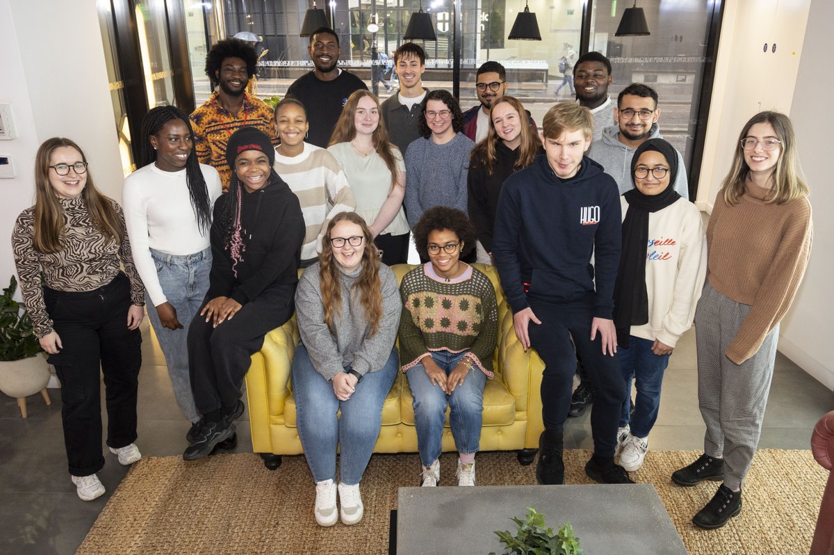 📣 Last chance to apply for our Youth Engagement Officer role! 

If you're passionate about giving young people a voice and want to help us strengthen youth voice across the company, then we'd love to hear from you. 
 
Apply 👉 bit.ly/3KoeoPi
 
#YouthVoice #careers