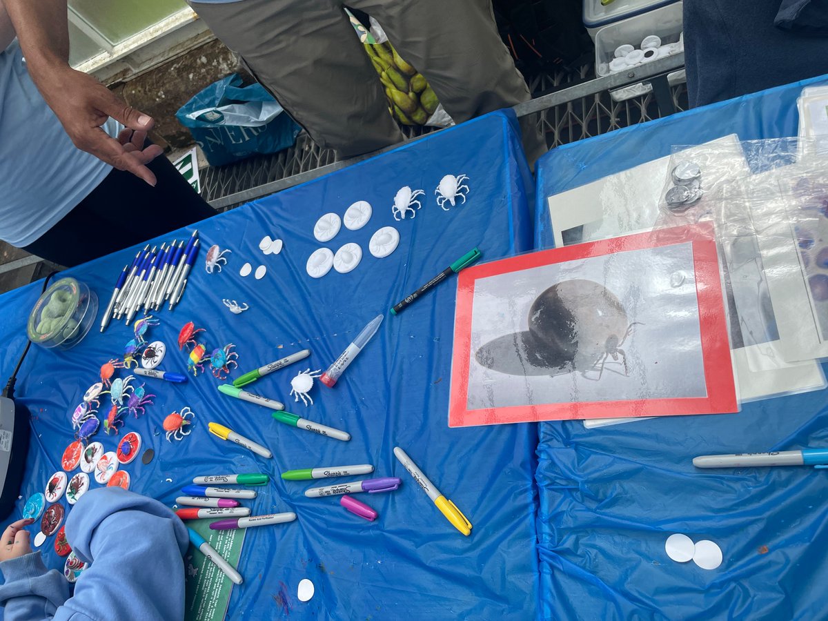 GCUEngagement's tweet image. 1/2 Busy today w/ various activities frm @GCU_BIO @GlasgowSciFest pop down to see more! Topics range from #tick #awareness #transforming #healthcare #bloodflow #healthyeating @CaledonianNews