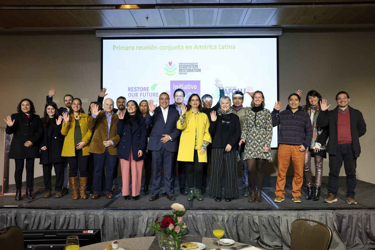 ¡La #Iniciativa20x20 presenta su nueva estrategia!

La semana pasada, en un evento organizado conjuntamente por <a href="/MMAChile/">Ministerio del Medio Ambiente</a> y <a href="/MinagriCL/">Ministerio de Agricultura de Chile 🇨🇱</a>, la Iniciativa presentó el camino propuesto a largo plazo para alcanzar su objetivo de restaurar 50 millones de hectáreas de tierra para 2030 🌱