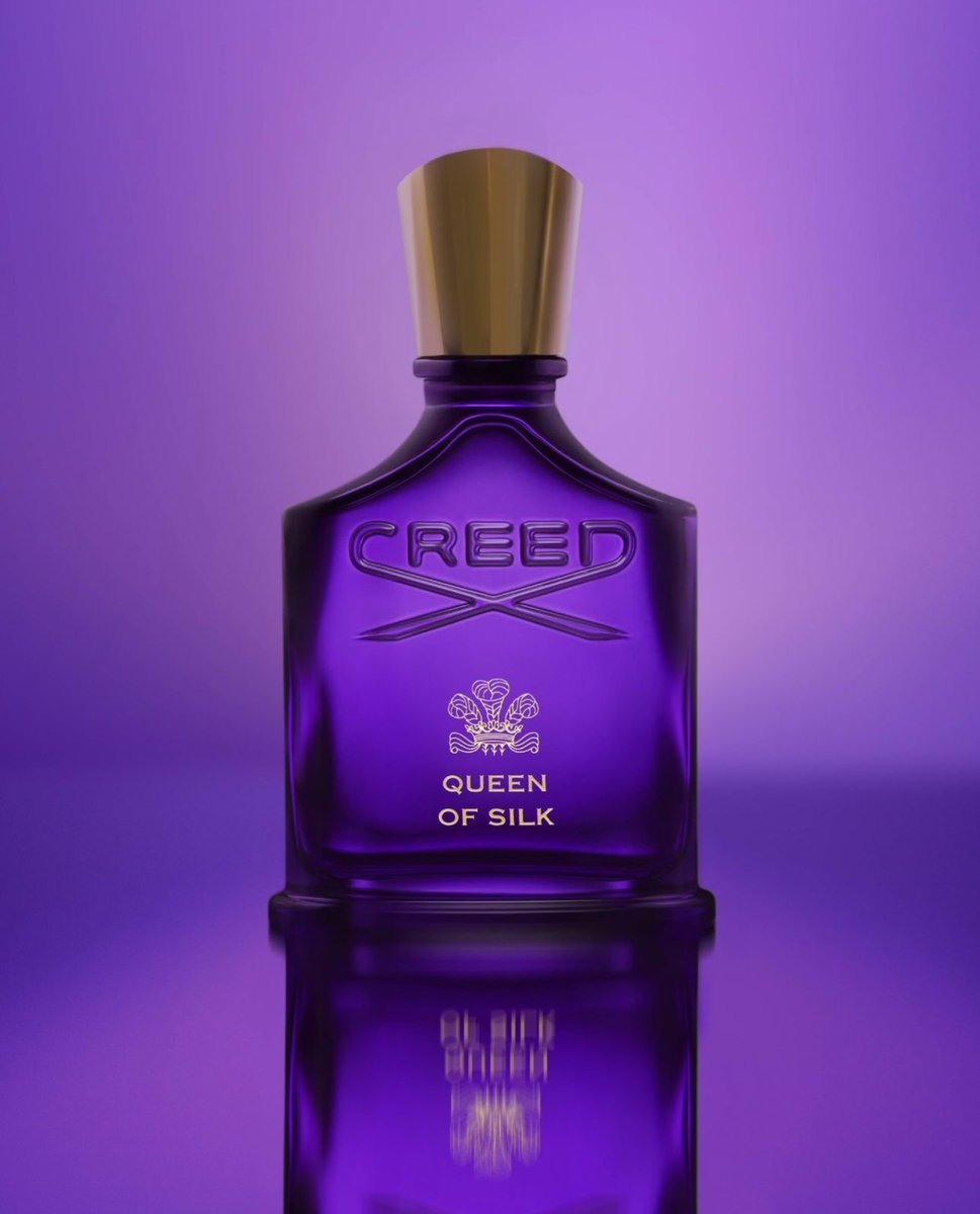 Creed Queen Of Silk 
An amber floral blend that evokes the spirit of strength and change to elevate you to the highest levels of elegance and brilliance.💜

 🔗 ahlanavenue.com

#ahlanavenue #t5 #KKIA #تسوق #اهلاً_افينيو #مطار_الملك_خالد #صاله٥ #الرياض_الان