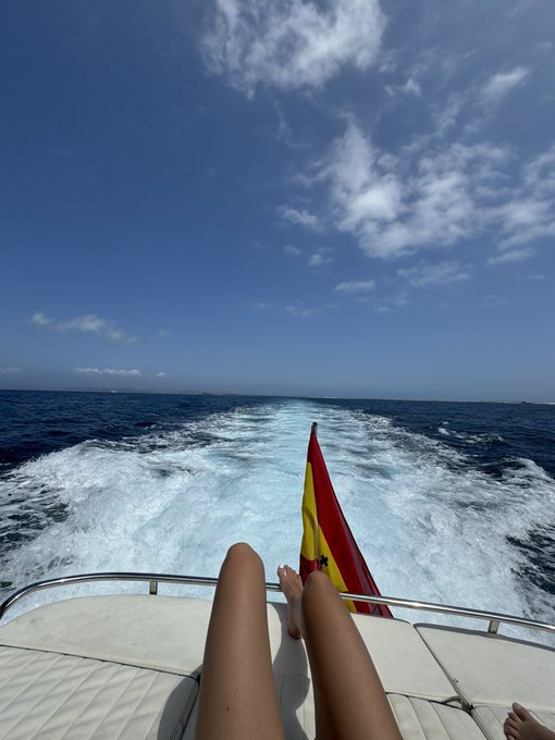 GM from Ibiza https://t.co/1VZrr1FFZc