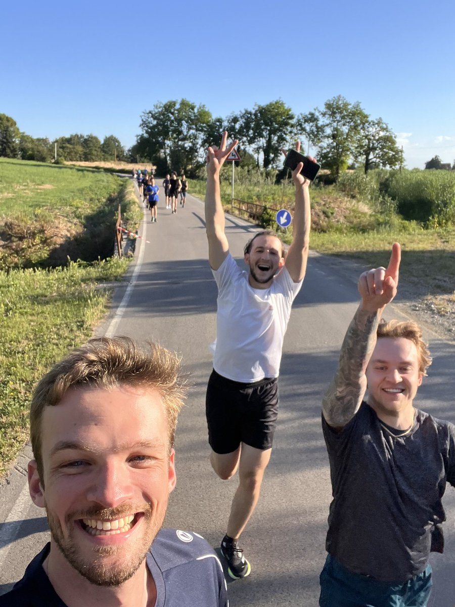 smessie_'s tweet photo. 🌅 Good morning from Bertinoro! Team Delorean kicked off the day with an energizing run through these beautiful streets. Ready to dive into more #SemanticWeb and #GenerativeAI adventures today! Let's make this summer count! 🏃‍♂️🏃‍♀️🌟 #ISWS2024 #MorningRun #Delorean #TechJourney https://t.co/JzcpZjWAJC