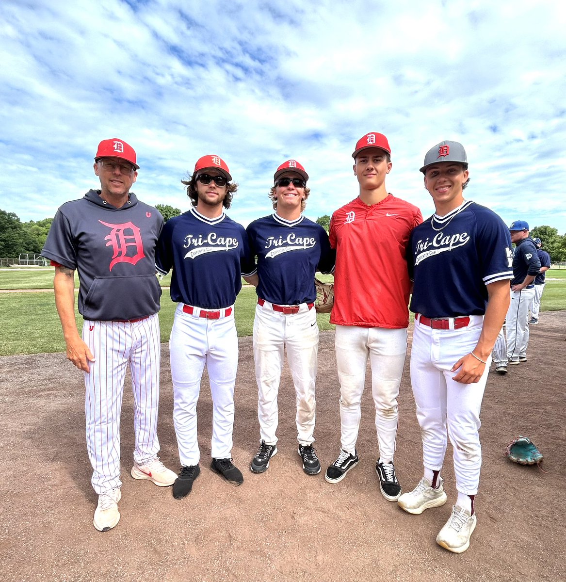 Best of luck to <a href="/Highland2base/">DJGORE2</a> <a href="/gr3champs/">Joe Smith</a> Zach, Frankie, Frank, George, and the rest of the Tri Cape in today’s Carpenter Cup game!!