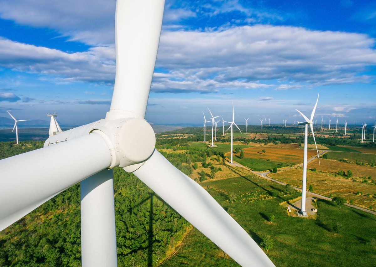 EnergyJobsHere's tweet image. What do energy jobs pay? 

Discover average salaries for a range of Energy Roles so you can make the right career move for you – link below! 

buff.ly/3VAMJRo

#EnergyJob #EnergyRole #EnergyCareer #EnergyJobSalary #EnergyJobPay #RenewableEnergy #Recruitment