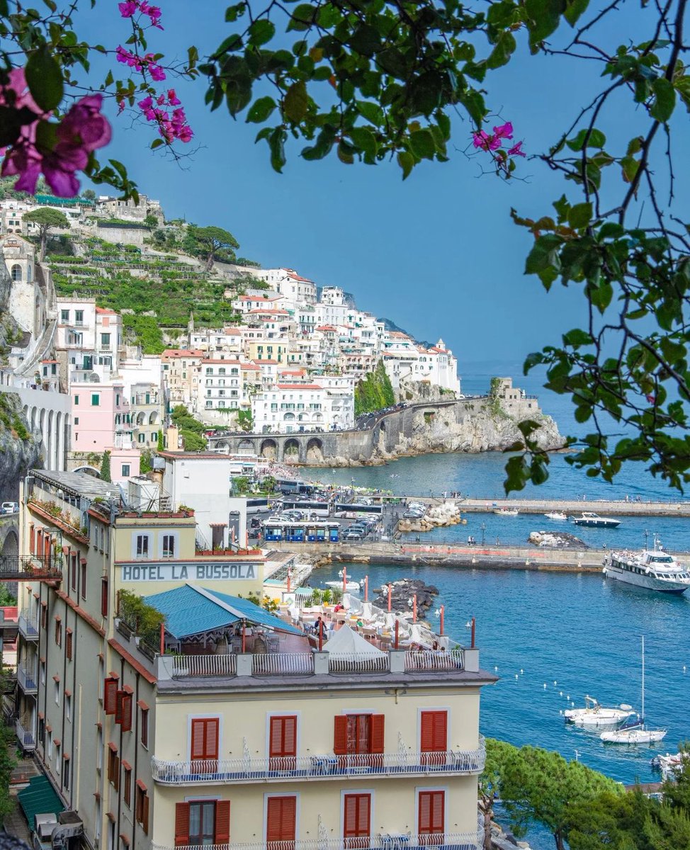 W0rld2026's tweet photo. Amalfi coast, Italy https://t.co/ifJ83VLh4v