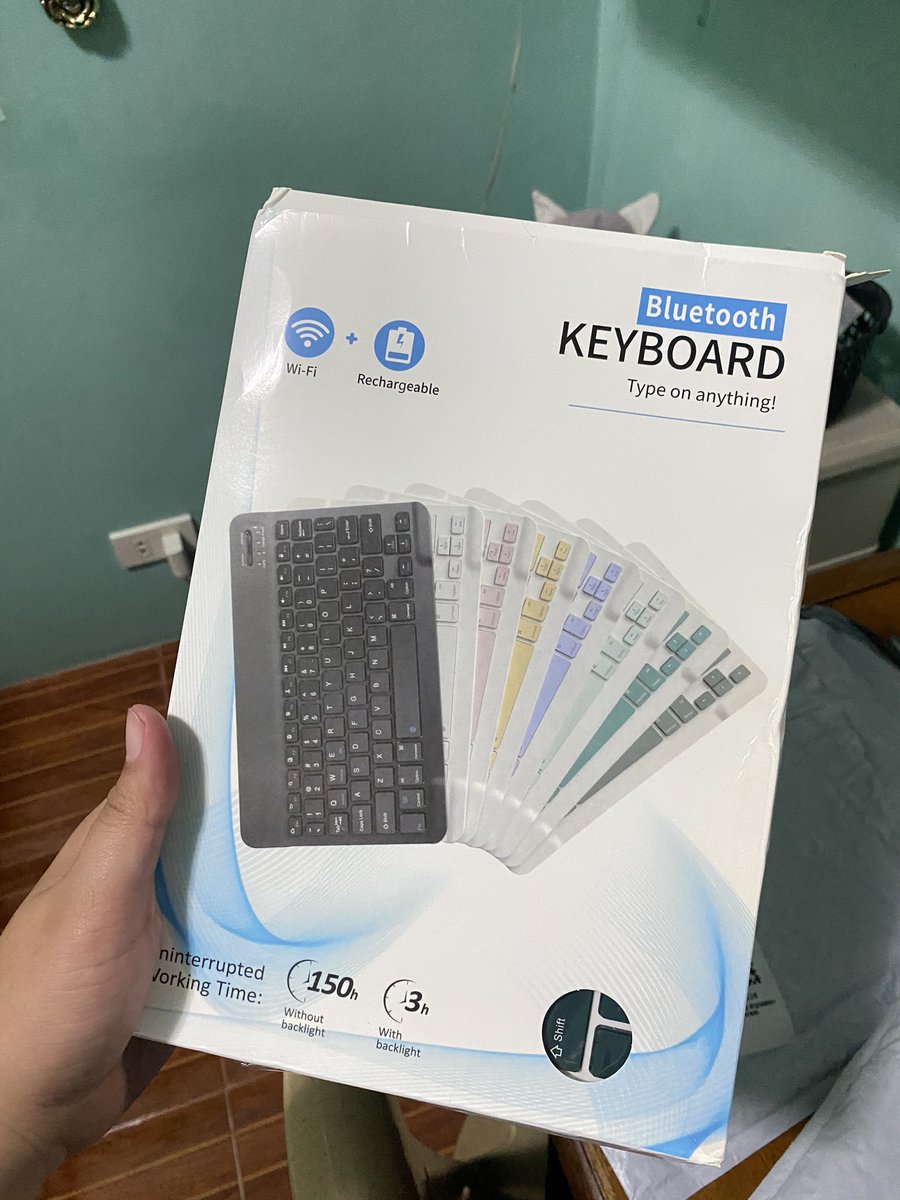 imchingu_'s tweet image. I&apos;m selling ipad pro 11 CASING with bluetooth keyboard. Opened it for verification + never been used. 
Rfs: Maling unit ng case ang nabili

#wtsph 
#forsaleph 
#bilhinniyona