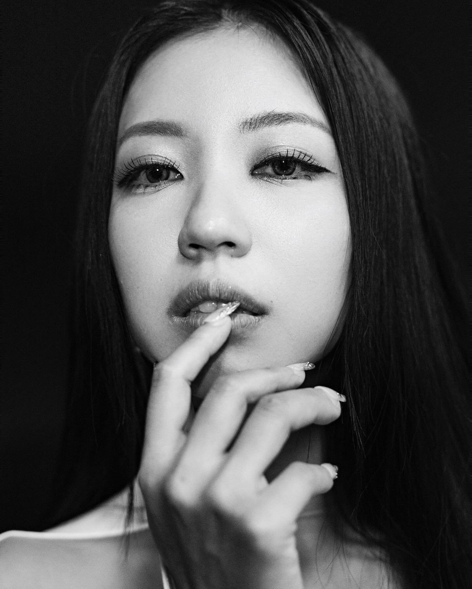 Collar_HK_Group's tweet photo. Collar - The Hong Kong Girl Group - 2022 Jan 12th
@Collar_HK_Group #collar #hongkong #girlgroup #music #pop #song
@lisumlingg #sumling
New Song MV - #Spyling
https://t.co/KvBuwnhrJS https://t.co/H7dVKybnjt