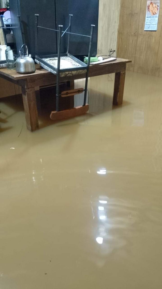 alegriagonzaa's tweet photo. 11:13 | 🚨🌧️#Arauco Situación en sector Las Corrientes, localidad de #Pichilo @Sepulinares @RNE_Alpha_8 @cleivamoris @djgraff_German @reddeemergencia @alligohler https://t.co/7HZCAKiIaW
