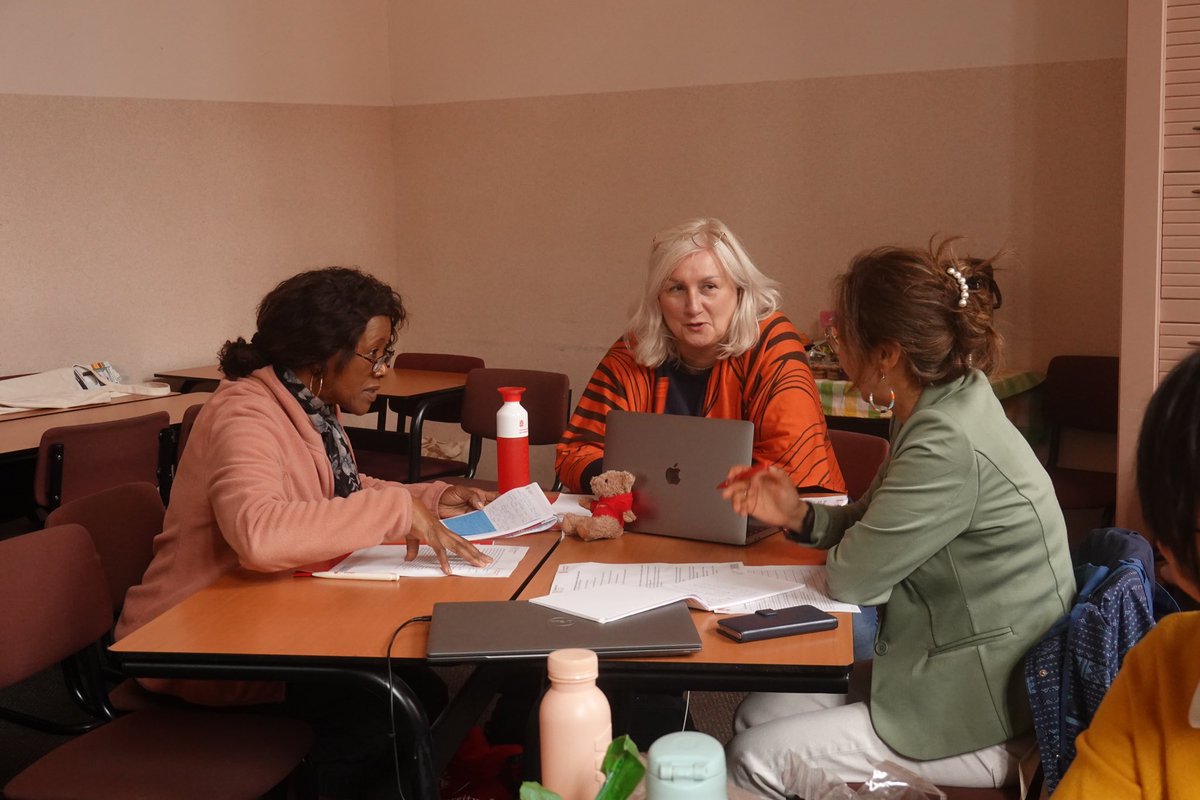 The Equipping ourselves and each other #summerschool is in full swing this week! This unique collaboration between <a href="/StellenboschUni/">Stellenbosch University</a> and <a href="/univgroningen/">University of Groningen</a> has welcomed university lecturers from both institutions and wider to Groningen for this exciting programme! 
<a href="/EQUiiP_EU/">EQUIPPING UG</a>