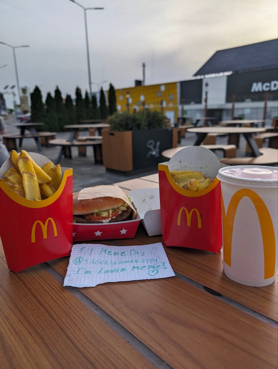 I'm joining my <a href="/Memeland/">Memeland ❤️ Memecoin</a> fam to celebrate 6/9 the #MemeDay at <a href="/McDonalds/">McDonald's</a>!

I’m Lovin’ MEME! ❤️‍🔥