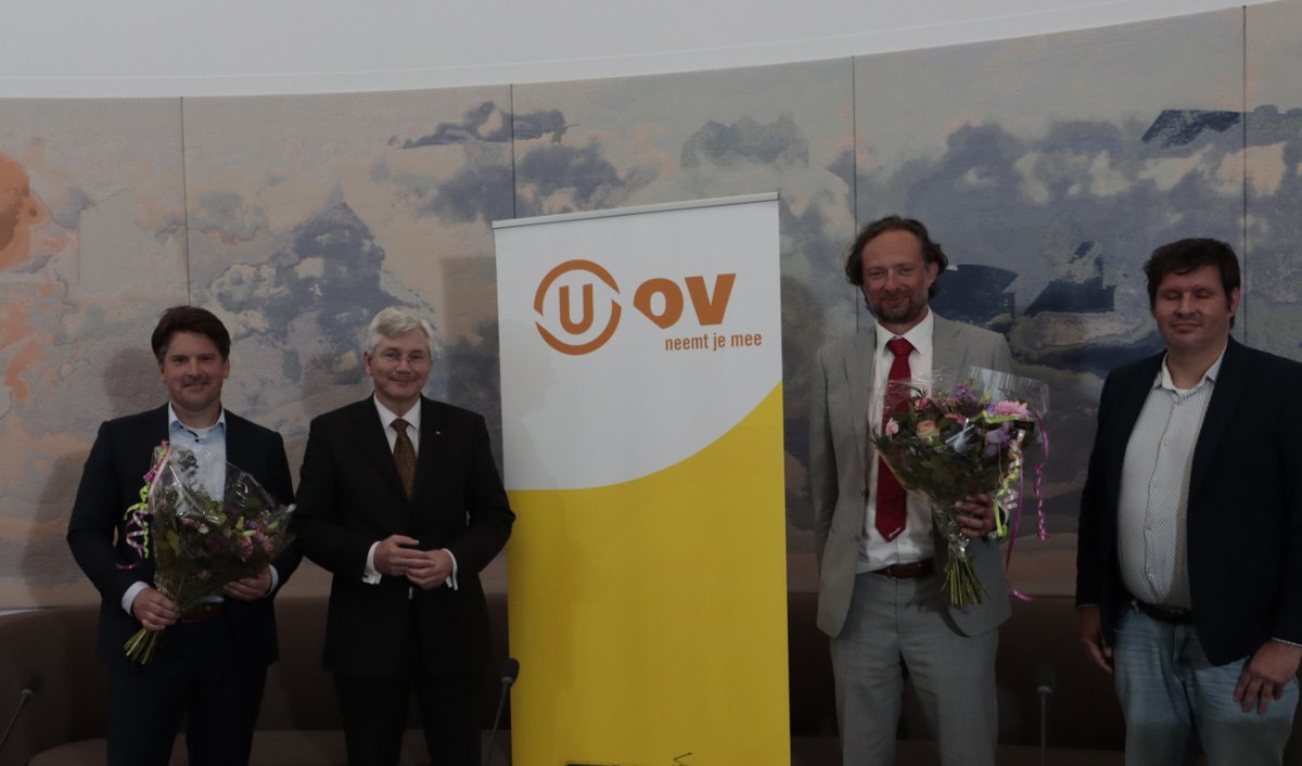 Provincie Utrecht (@provutrecht) on Twitter photo De nieuwe vervoerders <a href="/TransdevOV/">Transdev OV</a> en <a href="/KeolisNED/">Keolis Nederland</a> winnen Utrechtse OV-concessies. Zij rijden vanaf december 2025 tot en met 2035 in de provincie Utrecht. Lees het nieuwsbericht op onze website: bit.ly/3VATdzY
#provincieutrecht #ovconcessies #openbaarvervoer De nieuwe vervoerders <a href="/TransdevOV/">Transdev OV</a> en <a href="/KeolisNED/">Keolis Nederland</a> winnen Utrechtse OV-concessies. Zij rijden vanaf december 2025 tot en met 2035 in de provincie Utrecht. Lees het nieuwsbericht op onze website: bit.ly/3VATdzY
#provincieutrecht #ovconcessies #openbaarvervoer