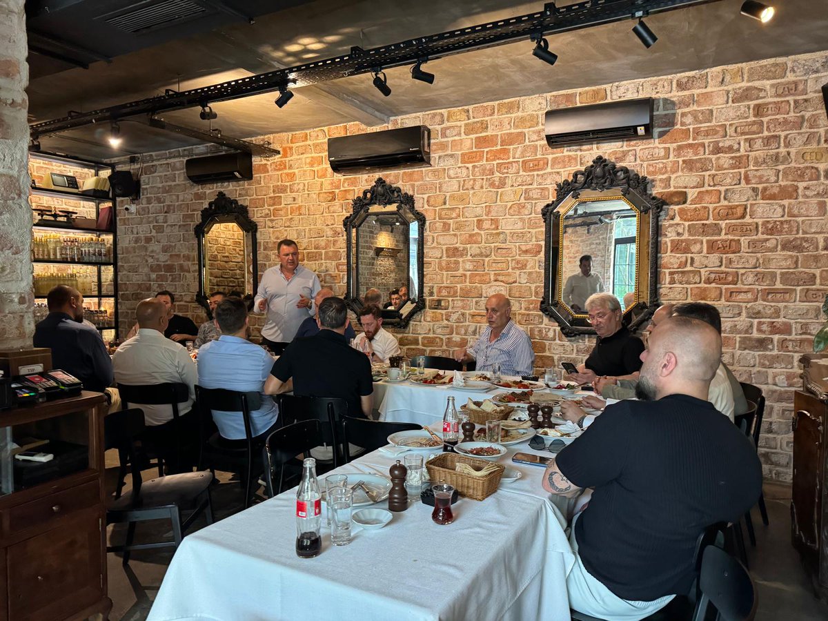 Başkanımız Mevlüt Aktan, TFF 1. Lig Kulüpler Birliği Başkanlığı’na seçildi. Manisa Futbol Kulübümüzü ve TFF 1. Lig kulüplerini temsil edecek olan Başkanımız Mevlüt Aktan, “TFF 1. Lig kulüplerinin tüm sorunlarını biliyoruz. Bu sorunları çözmek için çalışacağız” dedi.

Başkanımız