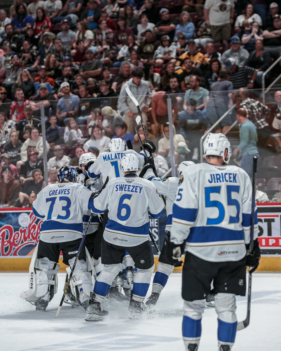 monstershockey's tweet photo. Cleveland never quits. https://t.co/WXDM3LwJFP