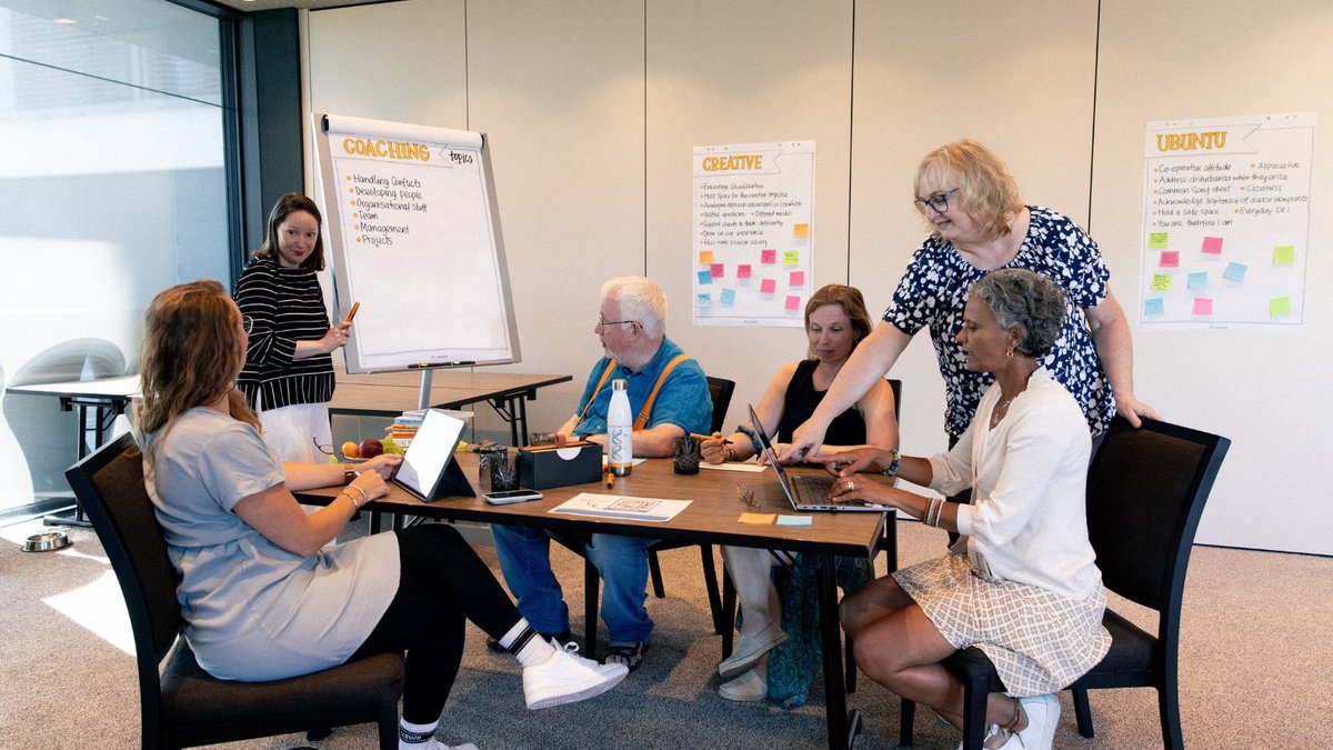 Stowers Institute (@sciencestowers) on Twitter photo Don't miss the upcoming <a href="/LeadSculpt/">Leadership Sculptor GmbH</a> <a href="/LifeSciLearn/">EMBO Lab Leadership</a> #EMBOLabLead course at the Institute 7/23 - 7/26. Take time to focus on your mentoring skills, hone tactics to maximize your team’s performance + tune up your communication skills! #NewPIs
MORE: bit.ly/3ynCN4I Don't miss the upcoming <a href="/LeadSculpt/">Leadership Sculptor GmbH</a> <a href="/LifeSciLearn/">EMBO Lab Leadership</a> #EMBOLabLead course at the Institute 7/23 - 7/26. Take time to focus on your mentoring skills, hone tactics to maximize your team’s performance + tune up your communication skills! #NewPIs
MORE: bit.ly/3ynCN4I