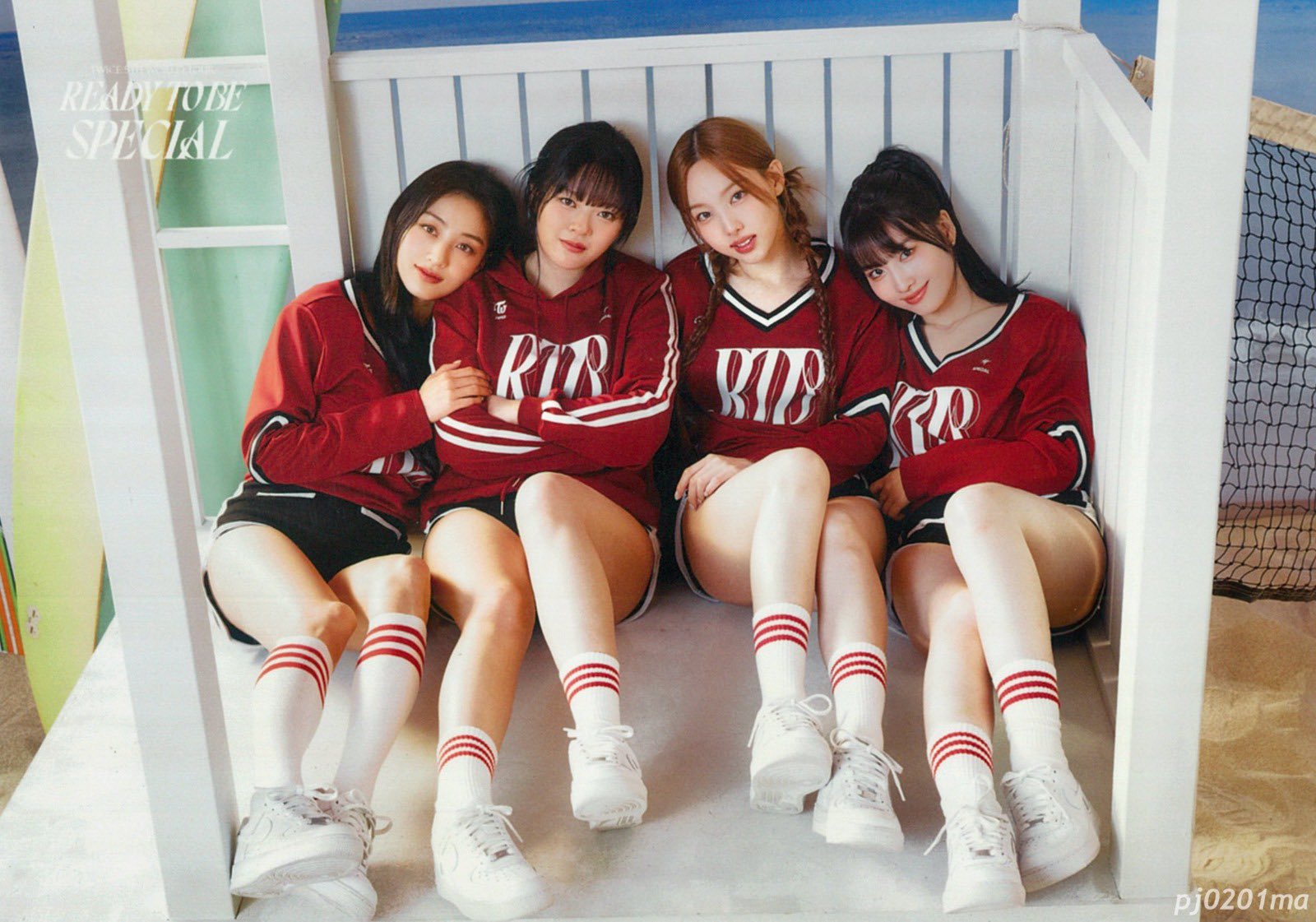 ジヒョ ゲーム・おもちゃ・グッズ 【即日発送】TWICE READY TO BE