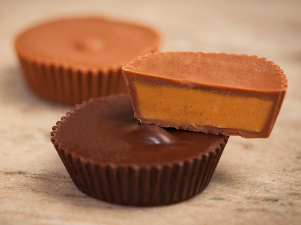 sweetashleys's tweet photo. Father's Day is just 5 shopping/shipping days away! 🎁 Spoil Dad with our delicious confections. Shop online at https://t.co/4oP0VBgXIQ or visit us in Limerick, PA. 

#SweetAshleys #FathersDayGifts https://t.co/a8YLuGpS1N