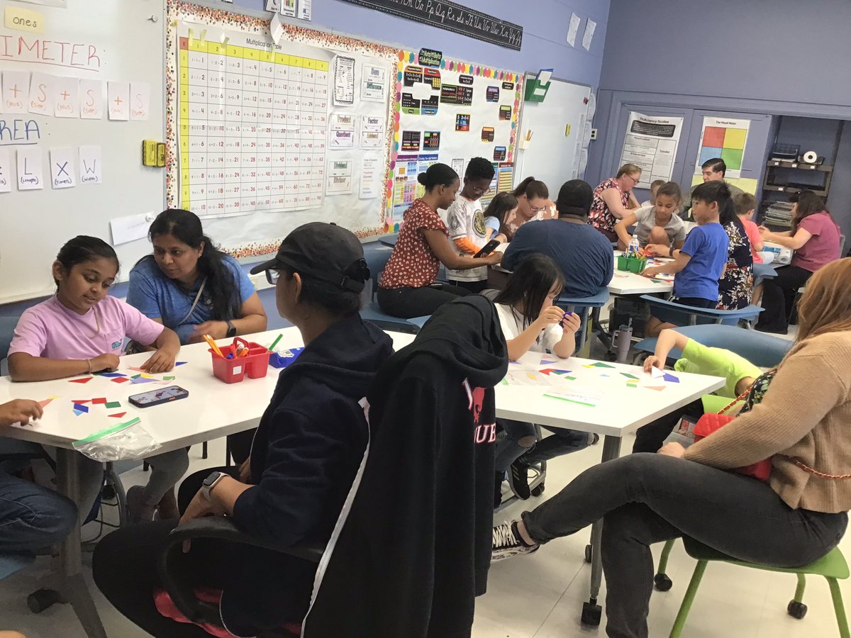 Maureenbodson's tweet photo. Parent visitation for the Celebration of Learning was great. Parents and students created objects using Tangrams @Jackson_Ave https://t.co/e8muCTfSYX