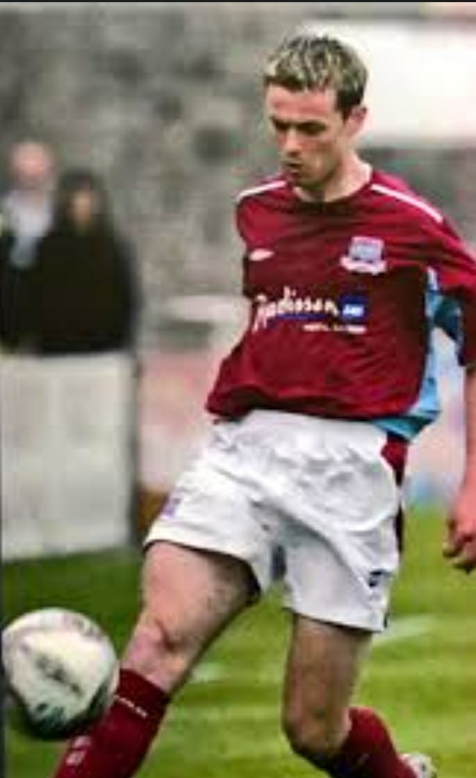 cazkeady's tweet photo. Also, happy birthday to former Galway United player Mike "Mixie" Harty, who is a brother-in-law of @EndaCurran1 I'll leave it to @juliancanny for Mixie's stats😁 #GalwayUnited https://t.co/6VJqWIxzh1