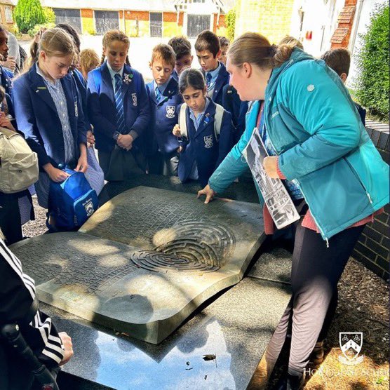 HoeBridgeSchool's tweet image. The Year 6 children enjoyed a great day out yesterday at Bletchley Park. The day was a success and the children threw themselves into the code-breaking. 👩💻 It was especially significant due to the 80th anniversary of D-Day. 
#HoeBridgeSchool #hbshappiness #CodeBreaking