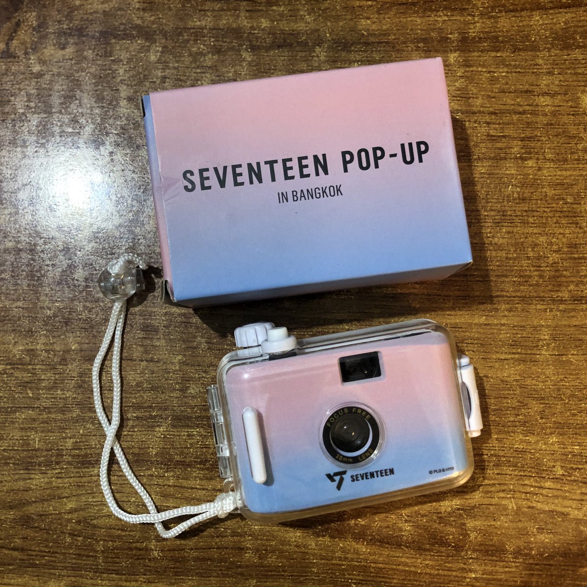 holideekay's tweet photo. ೀ wts | lfb

seventeen svt film camera pop-up store 
P1000 (P900 payo)
used once nung ftb lang

mop: gcash/maya
mod: ggx/jnt 
loc: cavite

🧸 onhand, x sensi, x rush shipping

# seventeen svt scoups jeonghan joshua jun hoshi wonwoo woozi the8 mingyu dk seungkwan vernon chan https://t.co/7eWMdQGZlD
