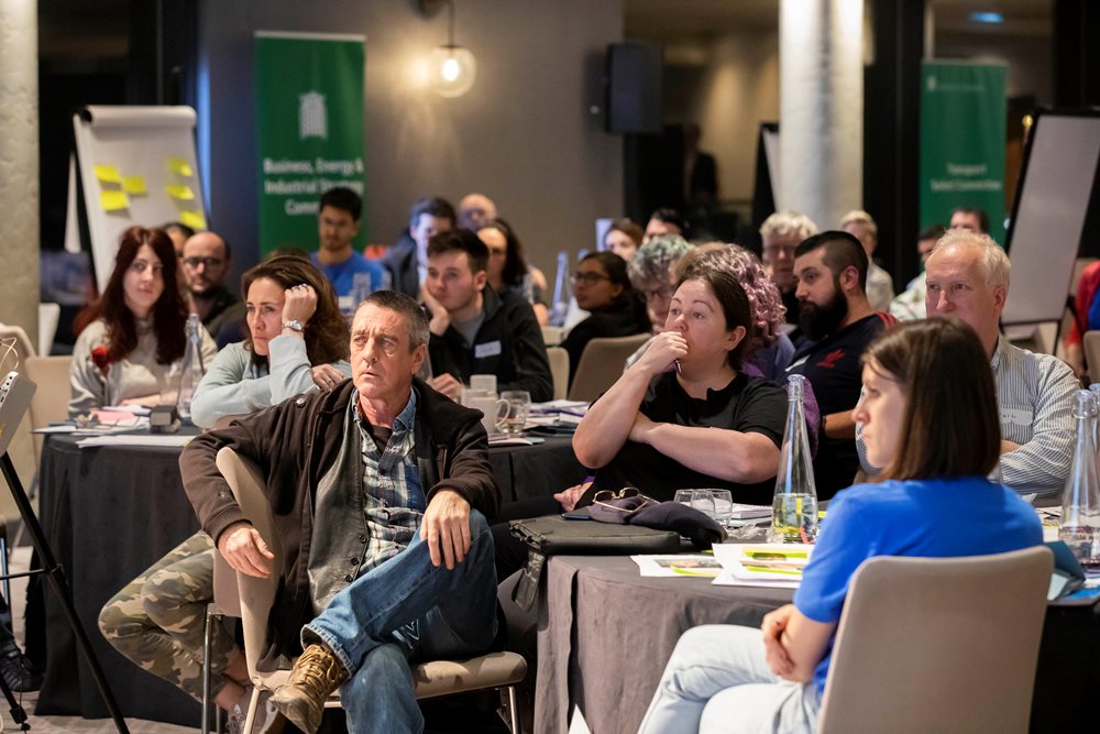 The <a href="/LibDems/">Liberal Democrats</a> manifesto for #UKElections2024 includes #CitizensAssemblies to solve complex issues, especially #Climate and #Environmental emergencies.  Will other parties catch on?  🤞
#PeoplePower is the future!
➡️extinctionrebellion.uk/decide-togethe…