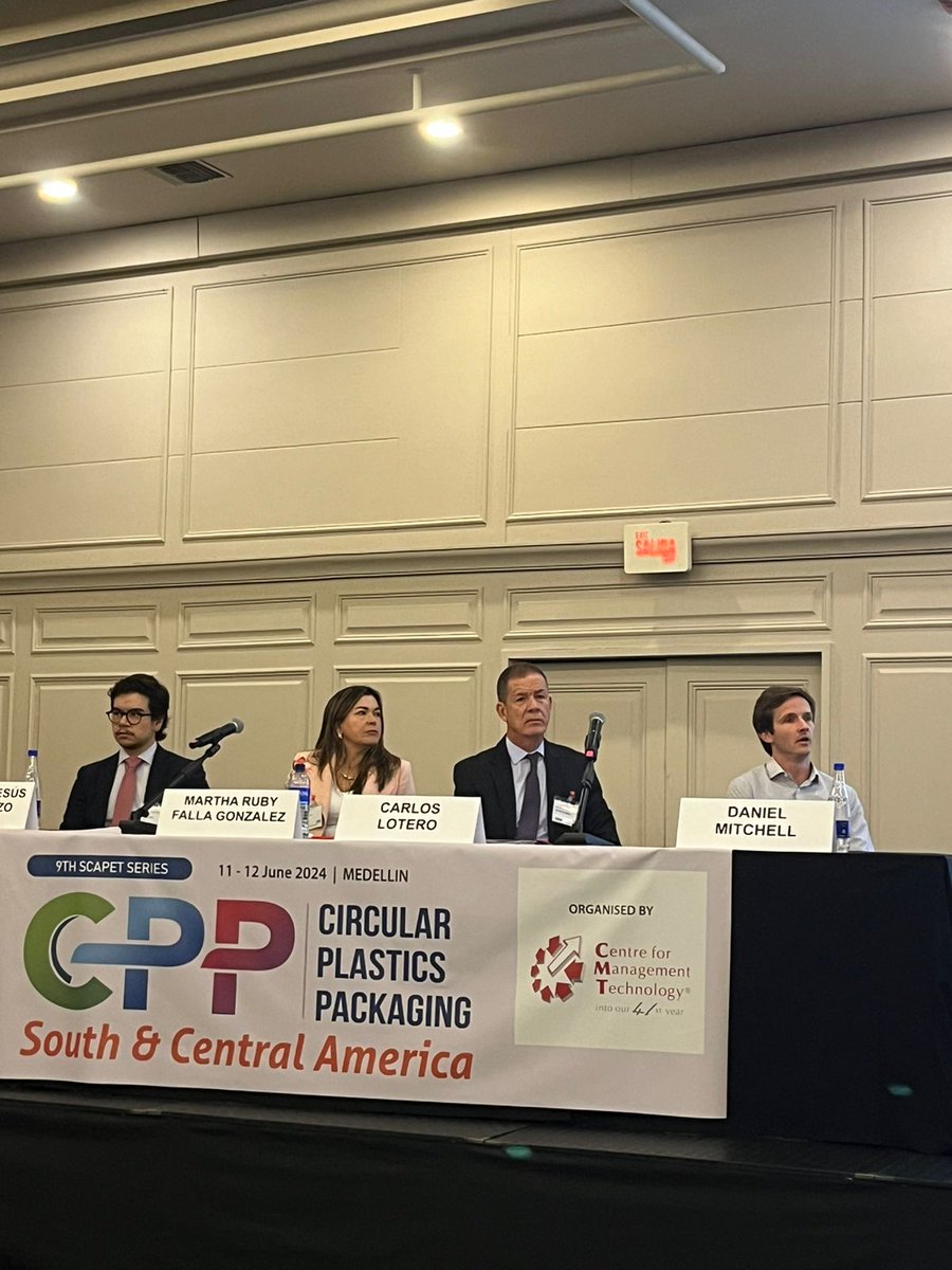 Acoplasticos's tweet image. #Evento | 🌍♻️ En la 9.ª edición de #SCAPET - Circular Plastics Packaging South &amp;amp; Central América, nuestro presidente, Daniel Mitchell, realizó un análisis general del marco normativo y regulatorio nacional e internacional. #9SCAPET #CPPSCA #Medellín